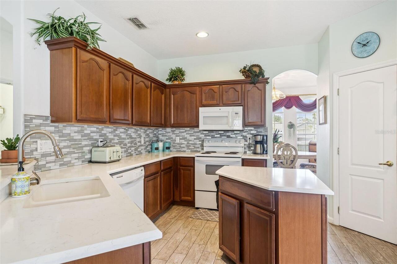 Listing Photo 19