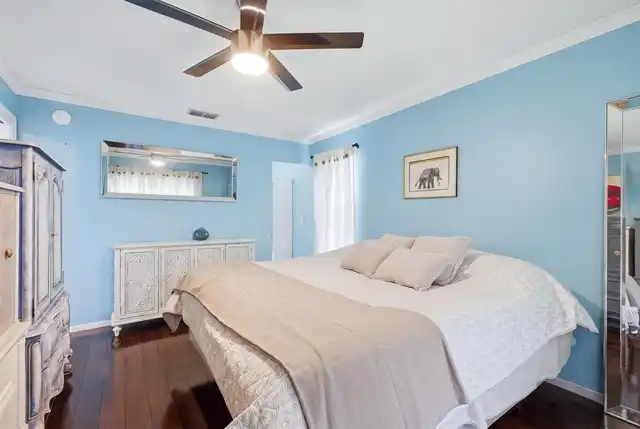 Listing Photo 16