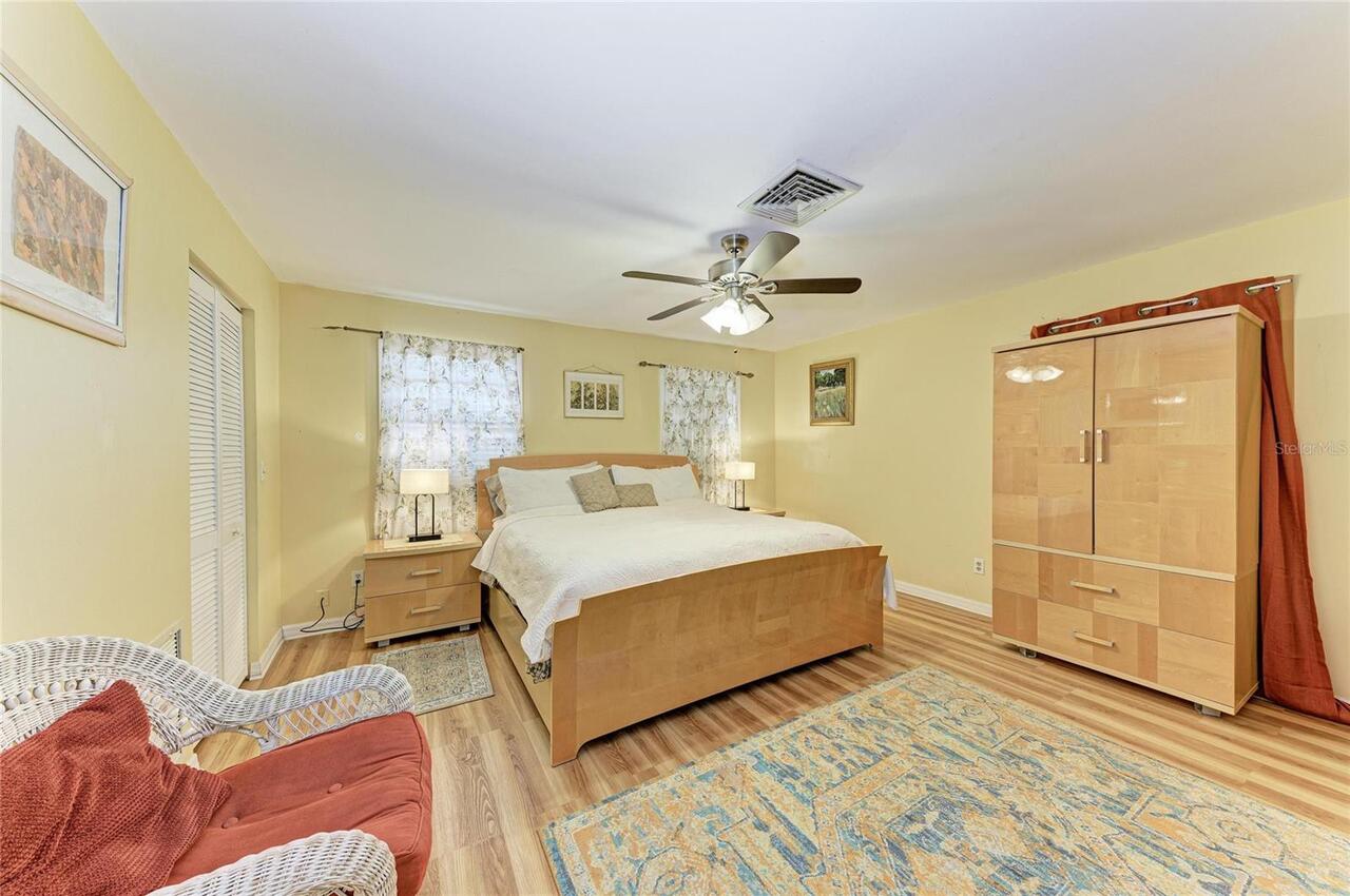 Listing Photo 34