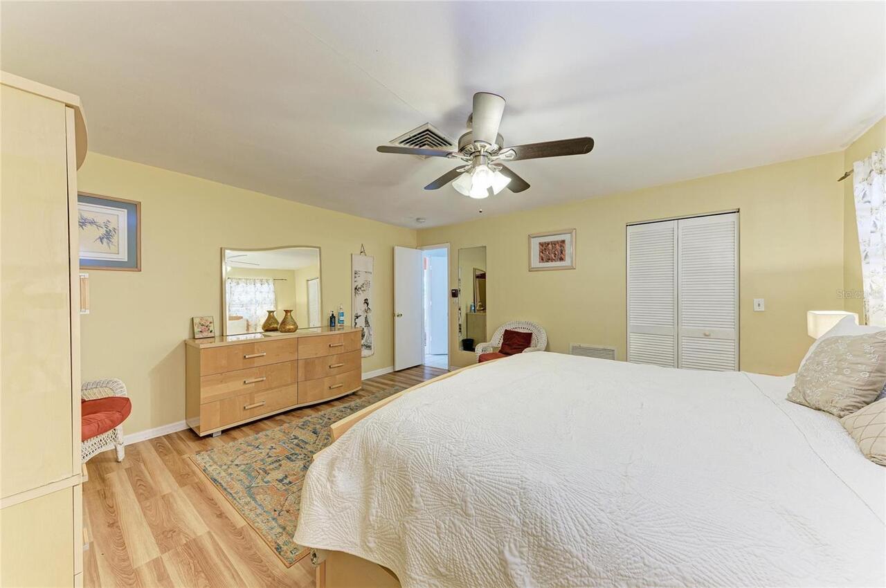 Listing Photo 37