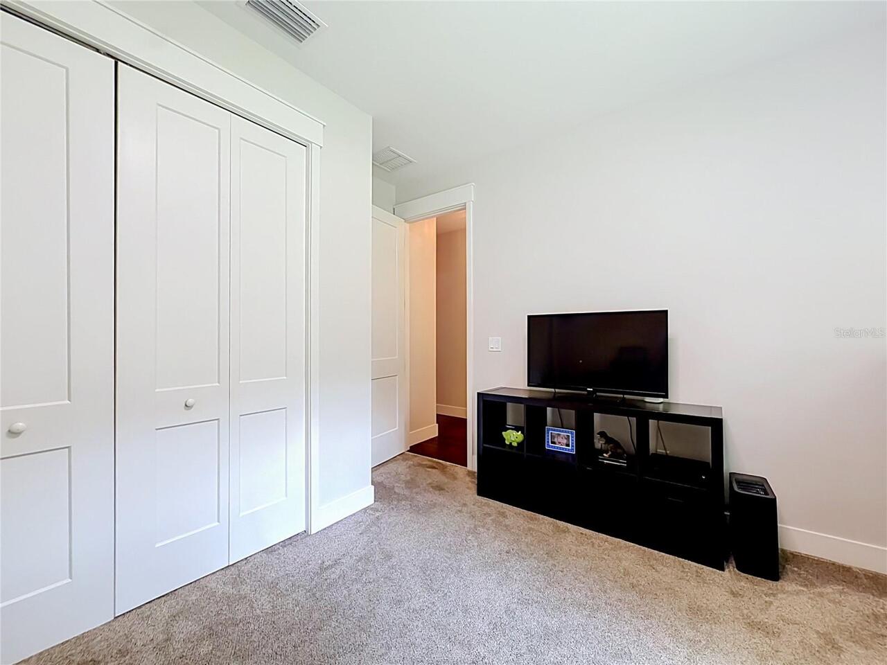 Listing Photo 35