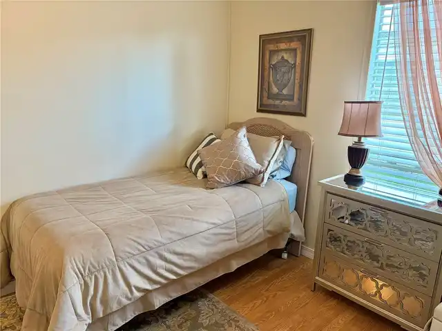 Listing Photo 21