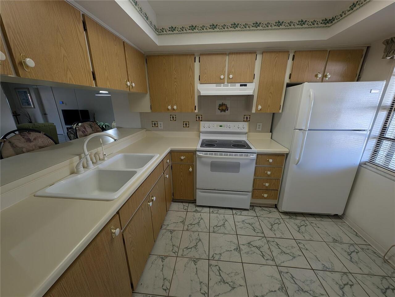 Listing Photo 6