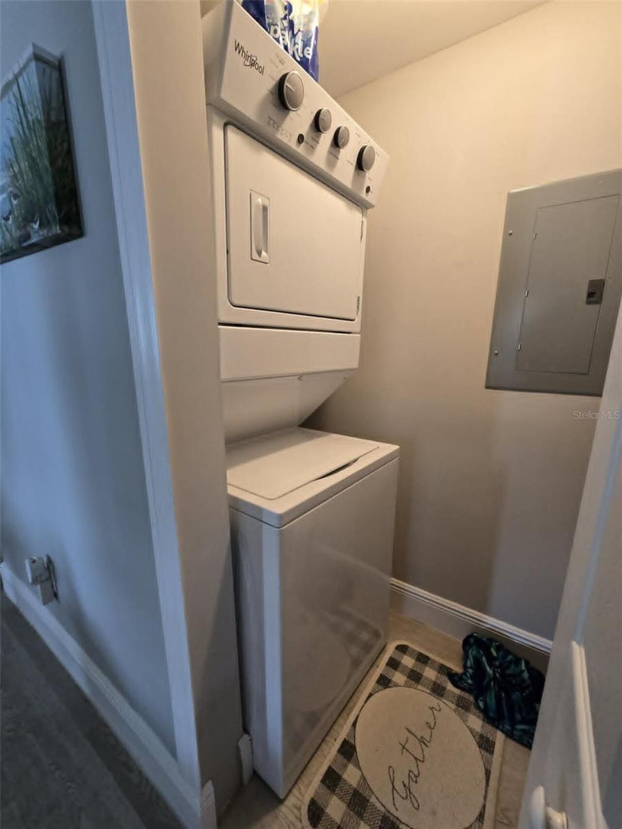 Listing Photo 12