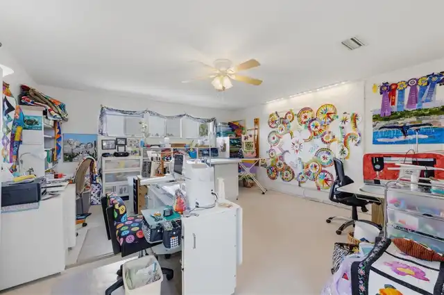 Listing Photo 21