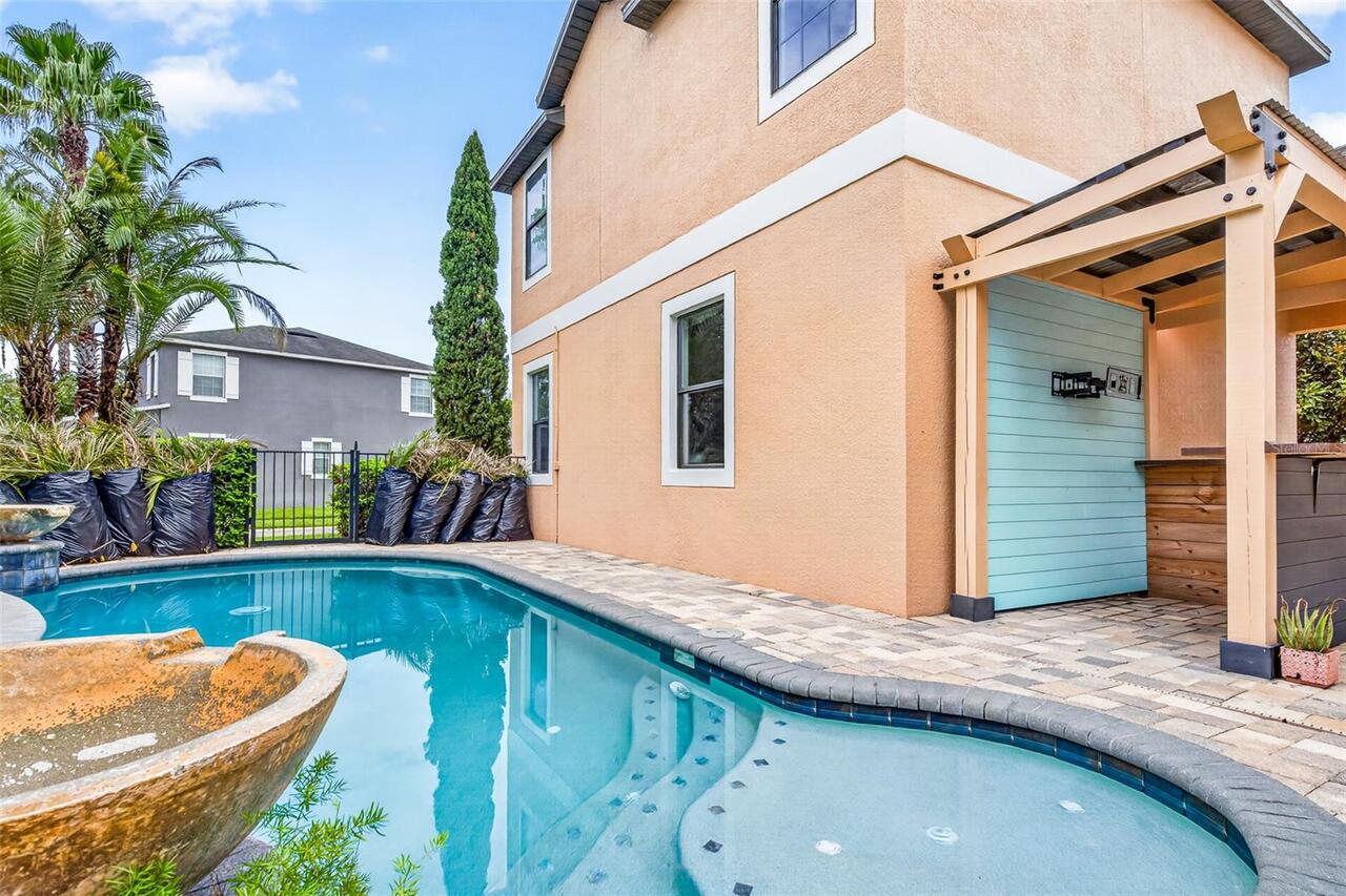 Listing Photo 17