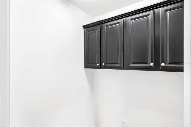 Listing Photo 37