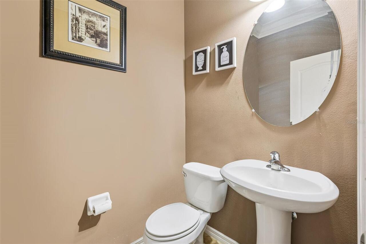 Listing Photo 17