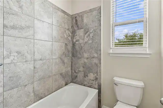 Listing Photo 33