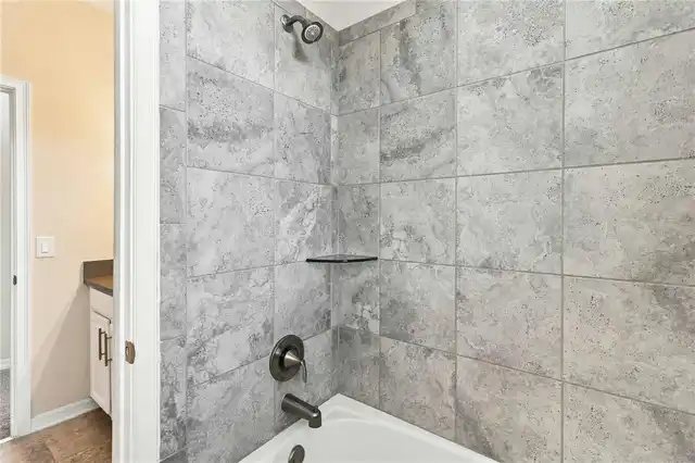 Listing Photo 34