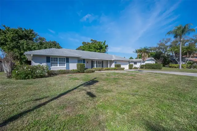 Listing Photo 6