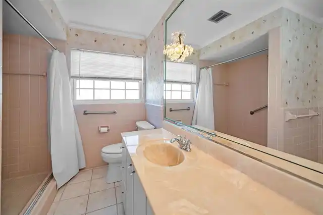 Listing Photo 38