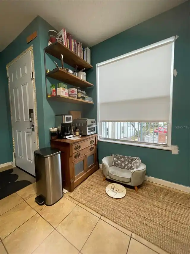 Listing Photo 9