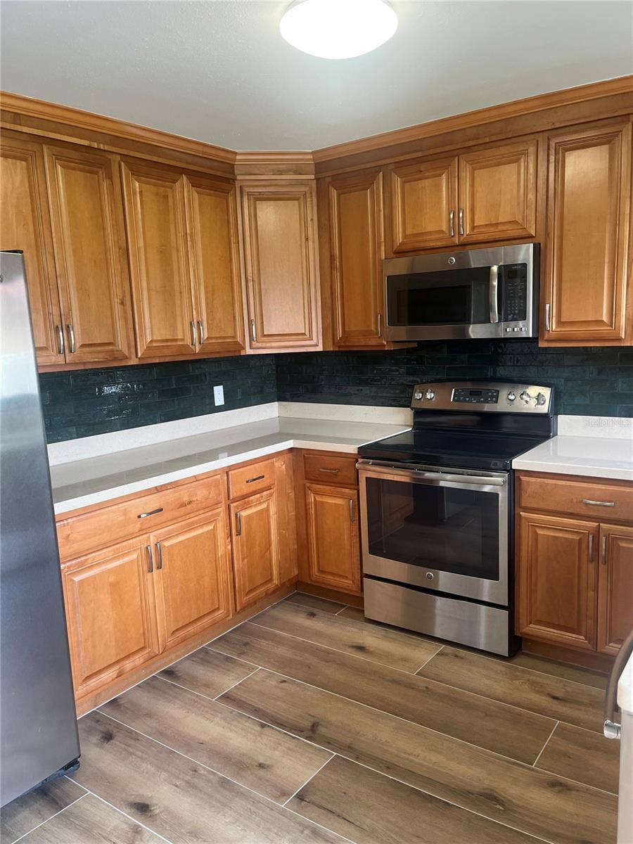 Listing Photo 10