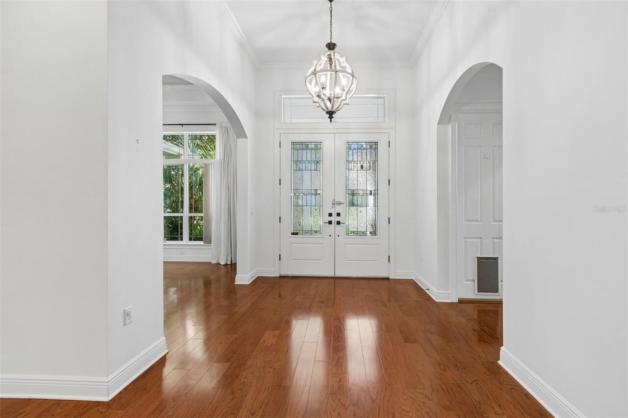 Listing Photo 8