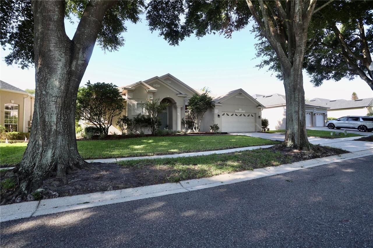 Listing Photo 8