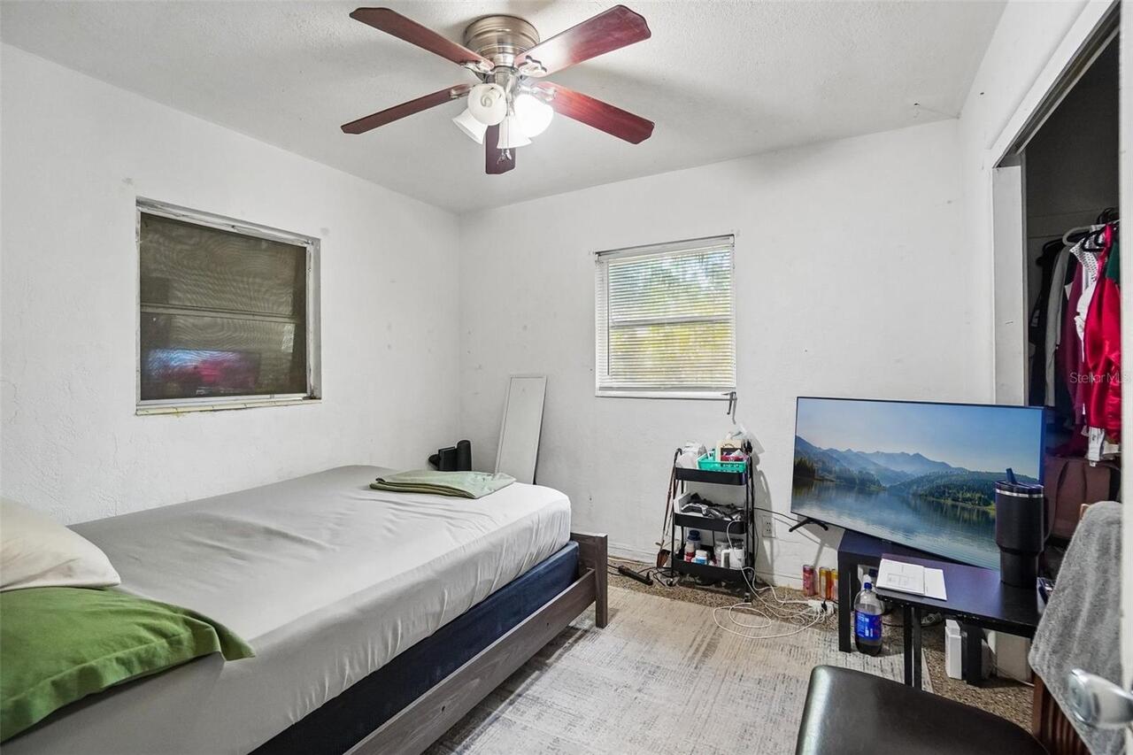 Listing Photo 11