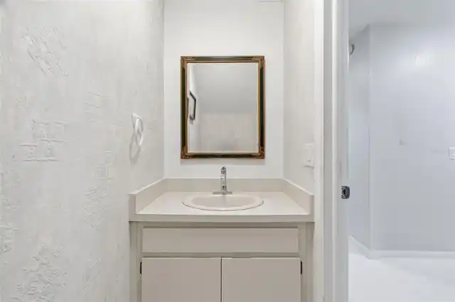 Listing Photo 20