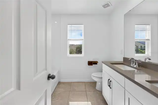Listing Photo 41