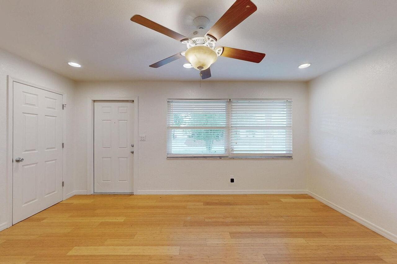 Listing Photo 13