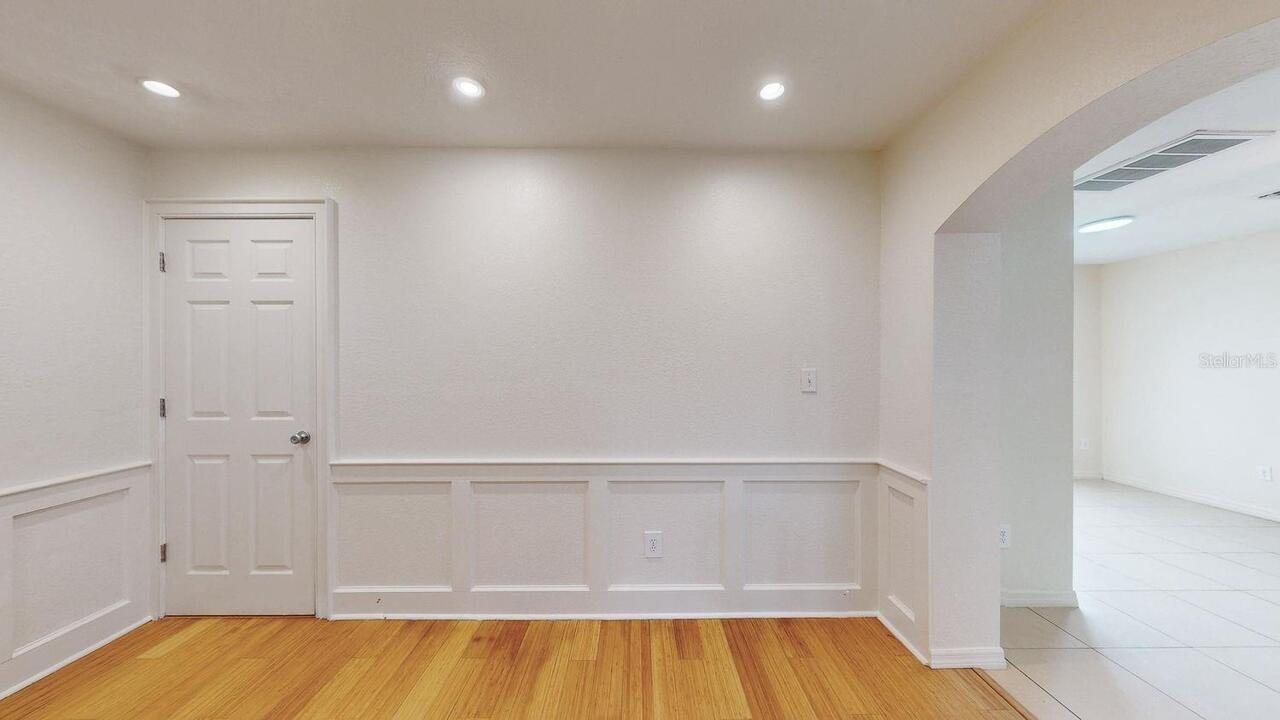 Listing Photo 34