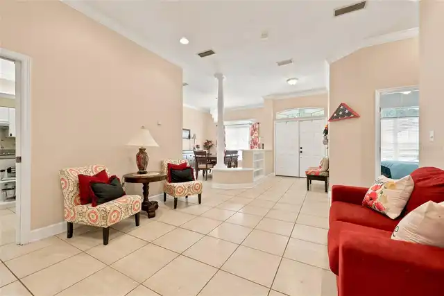 Listing Photo 7