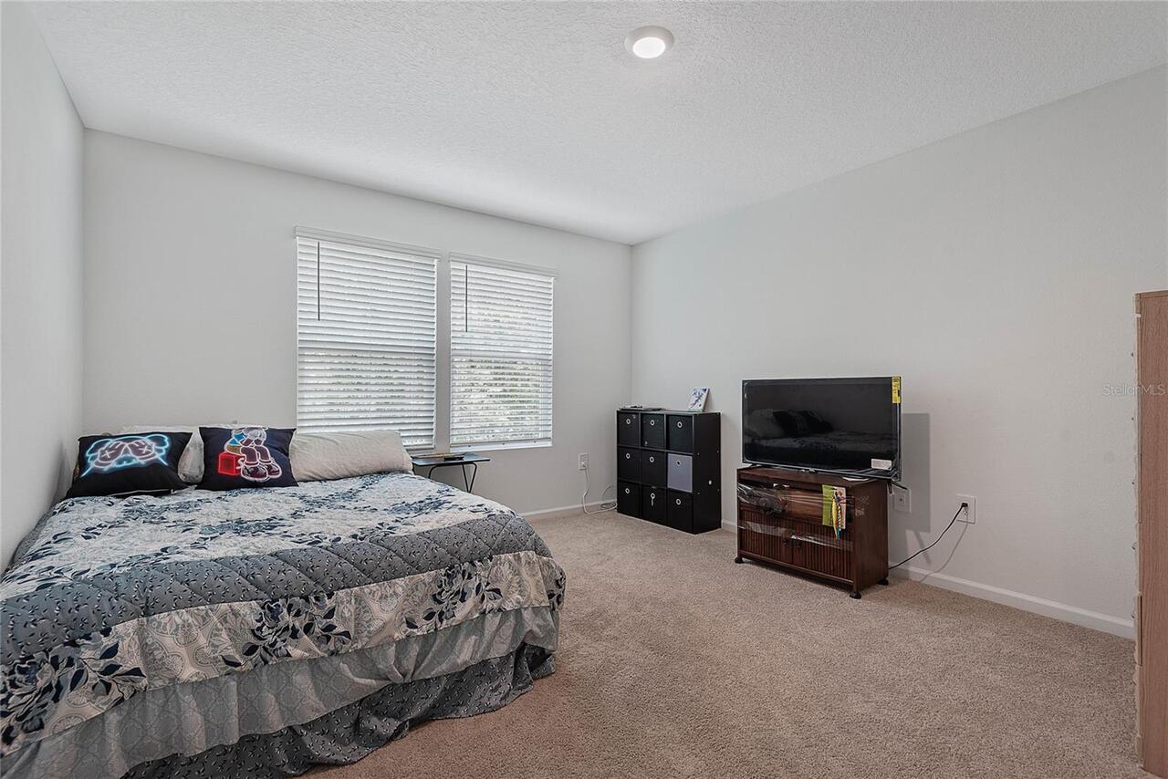 Listing Photo 19