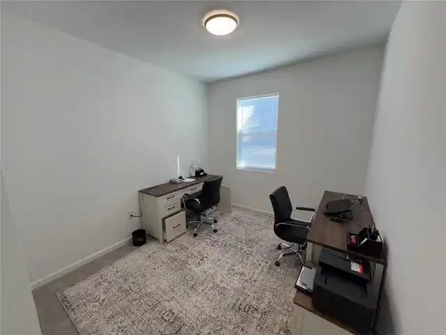 Listing Photo 10