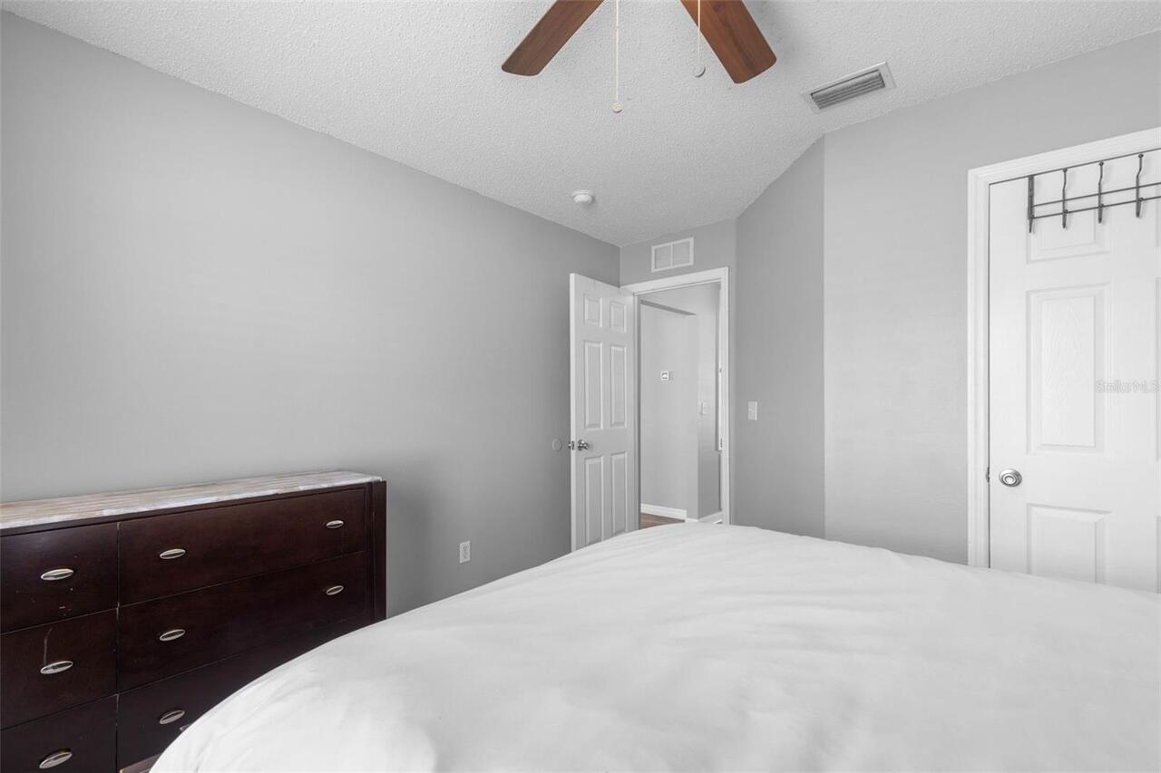 Listing Photo 28