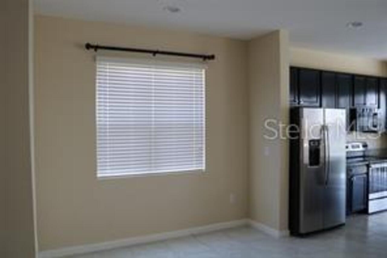 Listing Photo 9