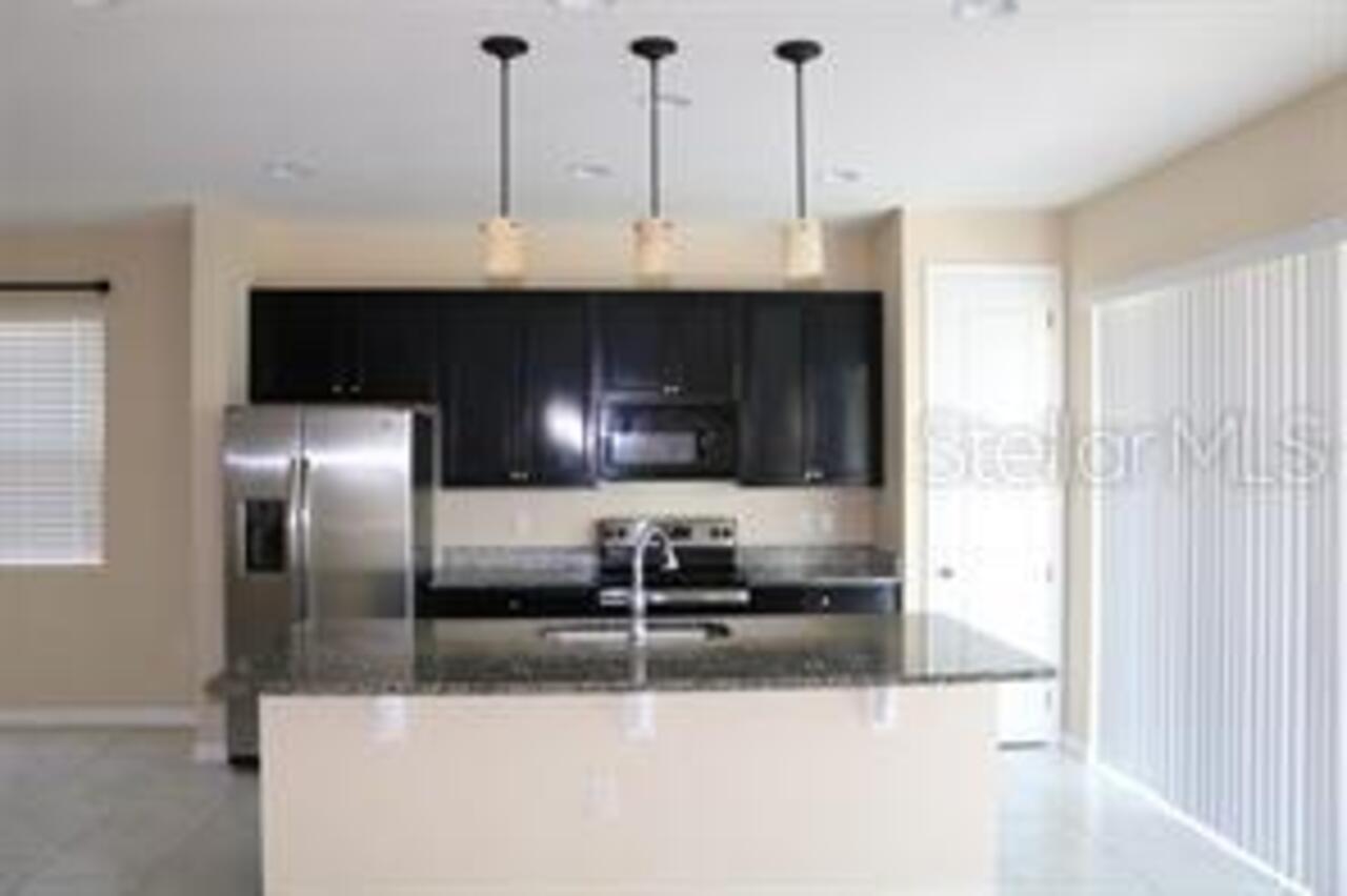 Listing Photo 14