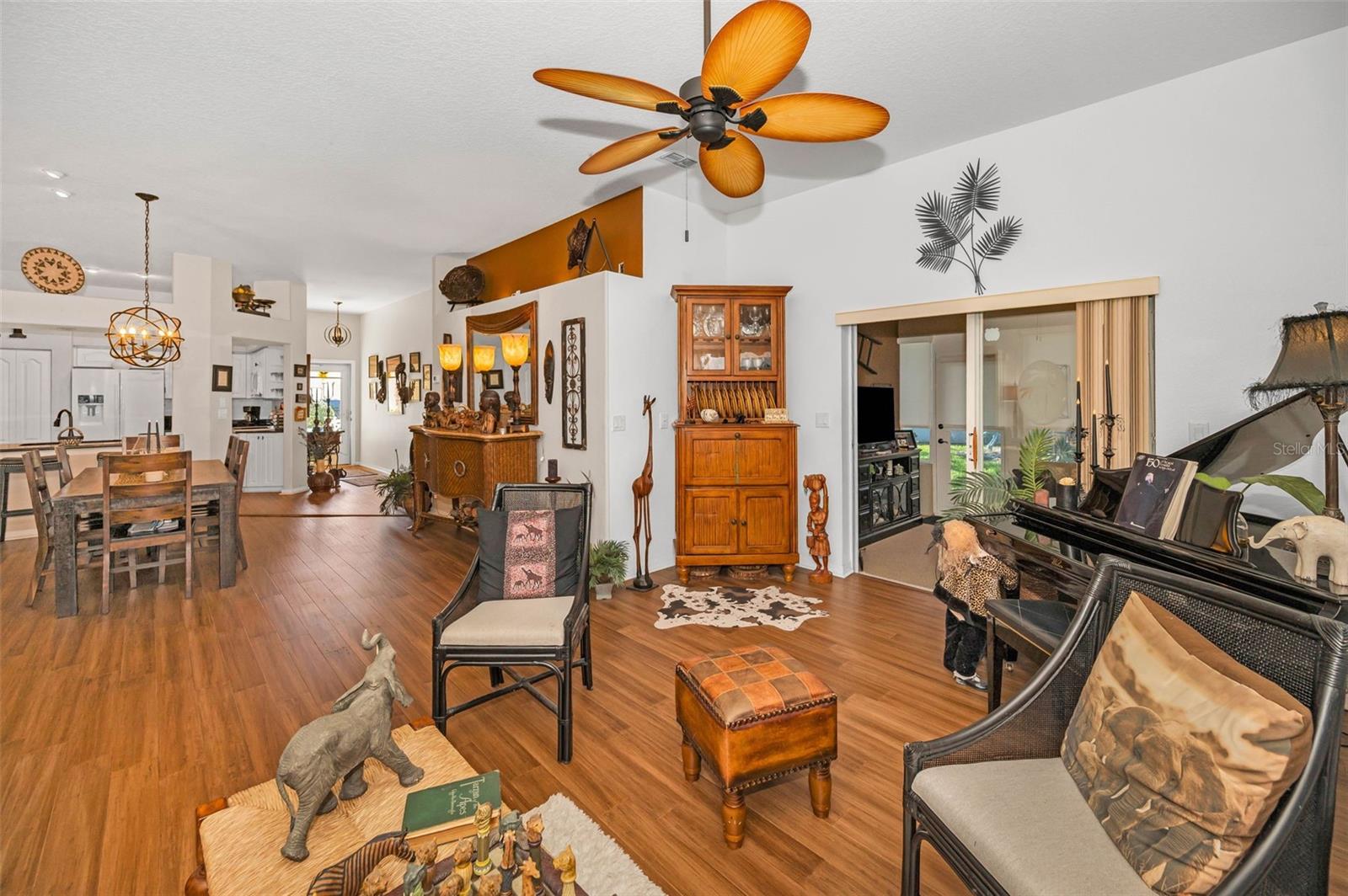 Listing Photo 16