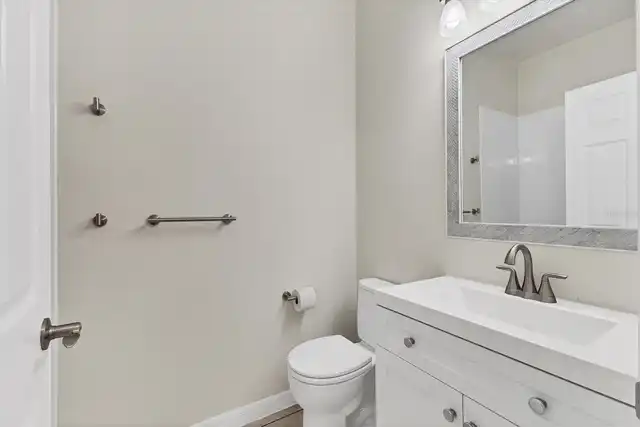 Listing Photo 25