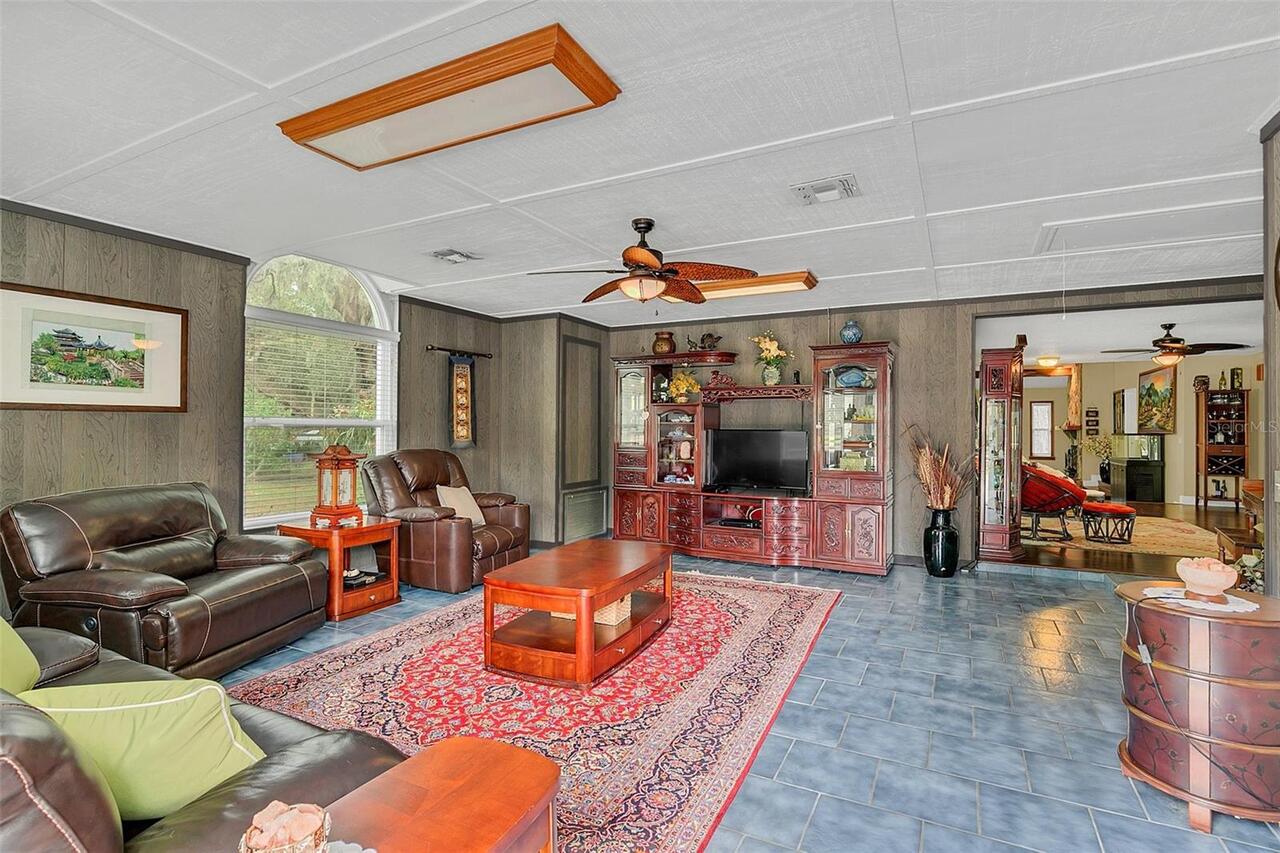Listing Photo 23