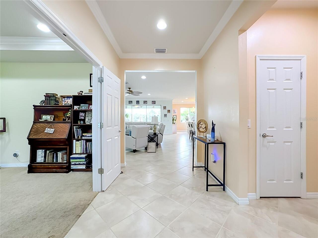 Listing Photo 12