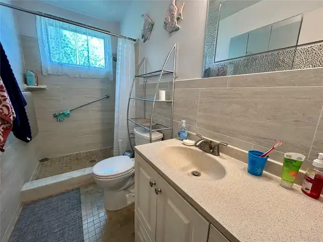 Listing Photo 20