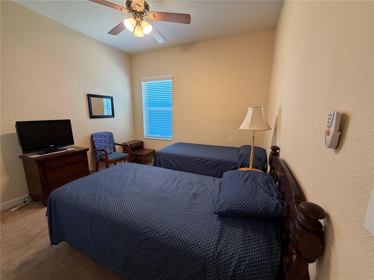 Listing Photo 12