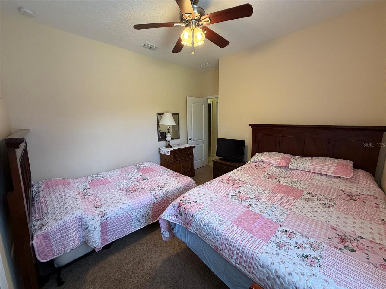 Listing Photo 16