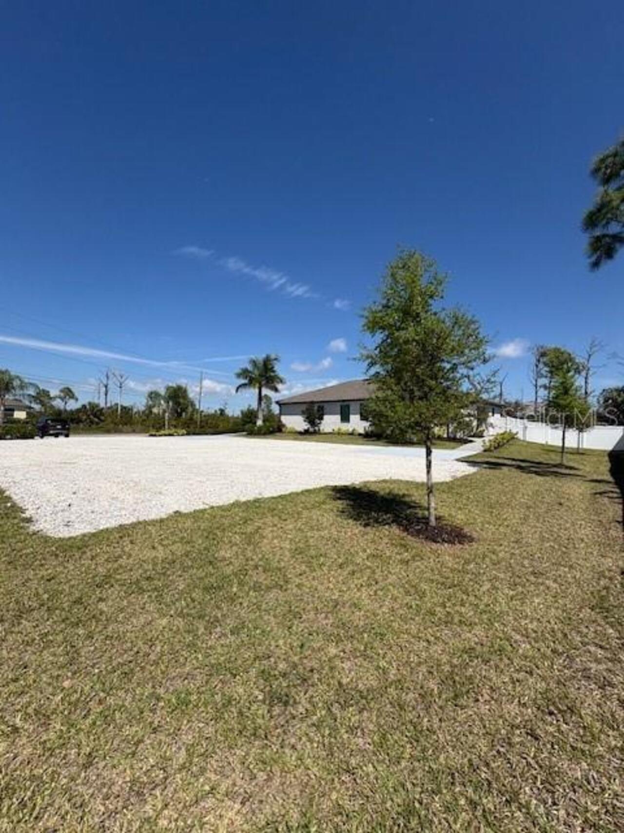 Listing Photo 6