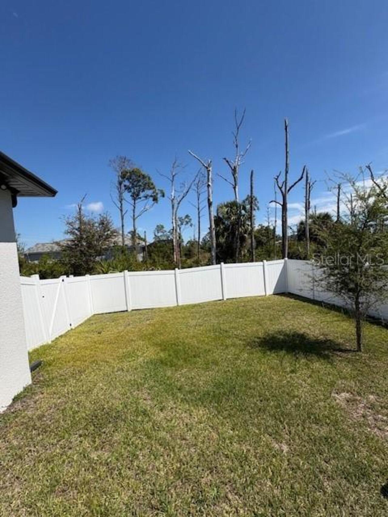 Listing Photo 7