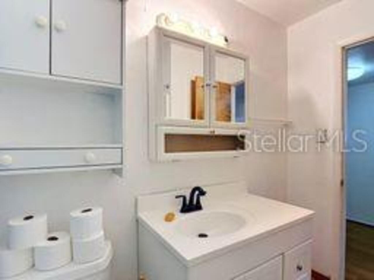 Listing Photo 12
