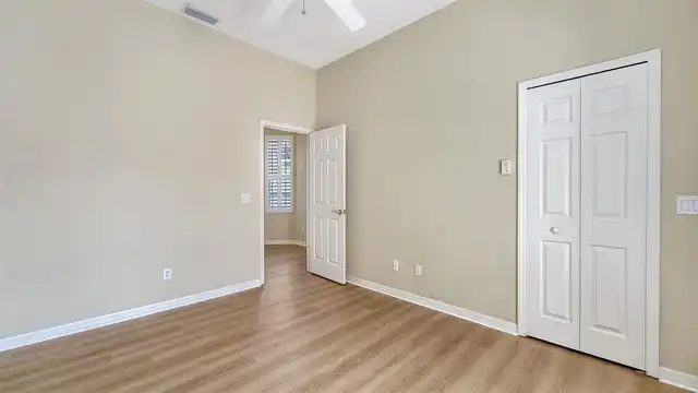 Listing Photo 35