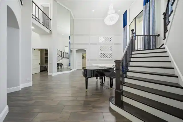 Listing Photo 19