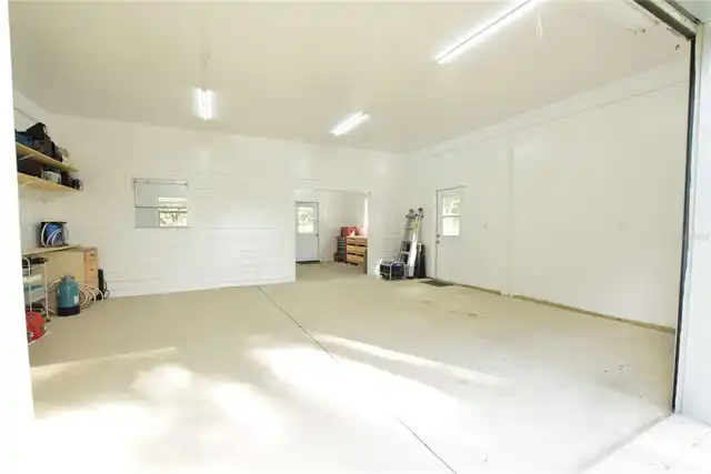 Listing Photo 18