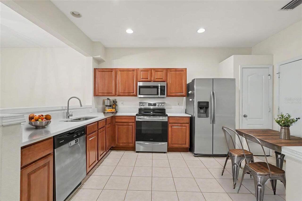 Listing Photo 6