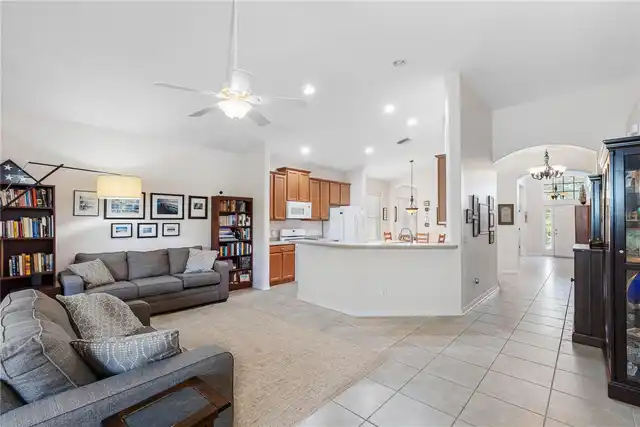Listing Photo 18