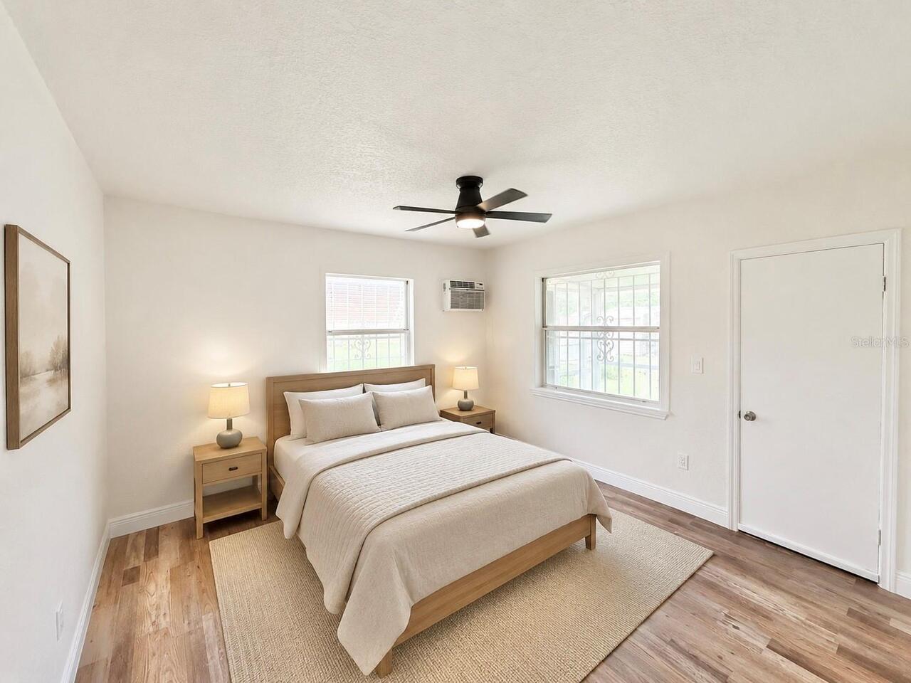 Listing Photo 8