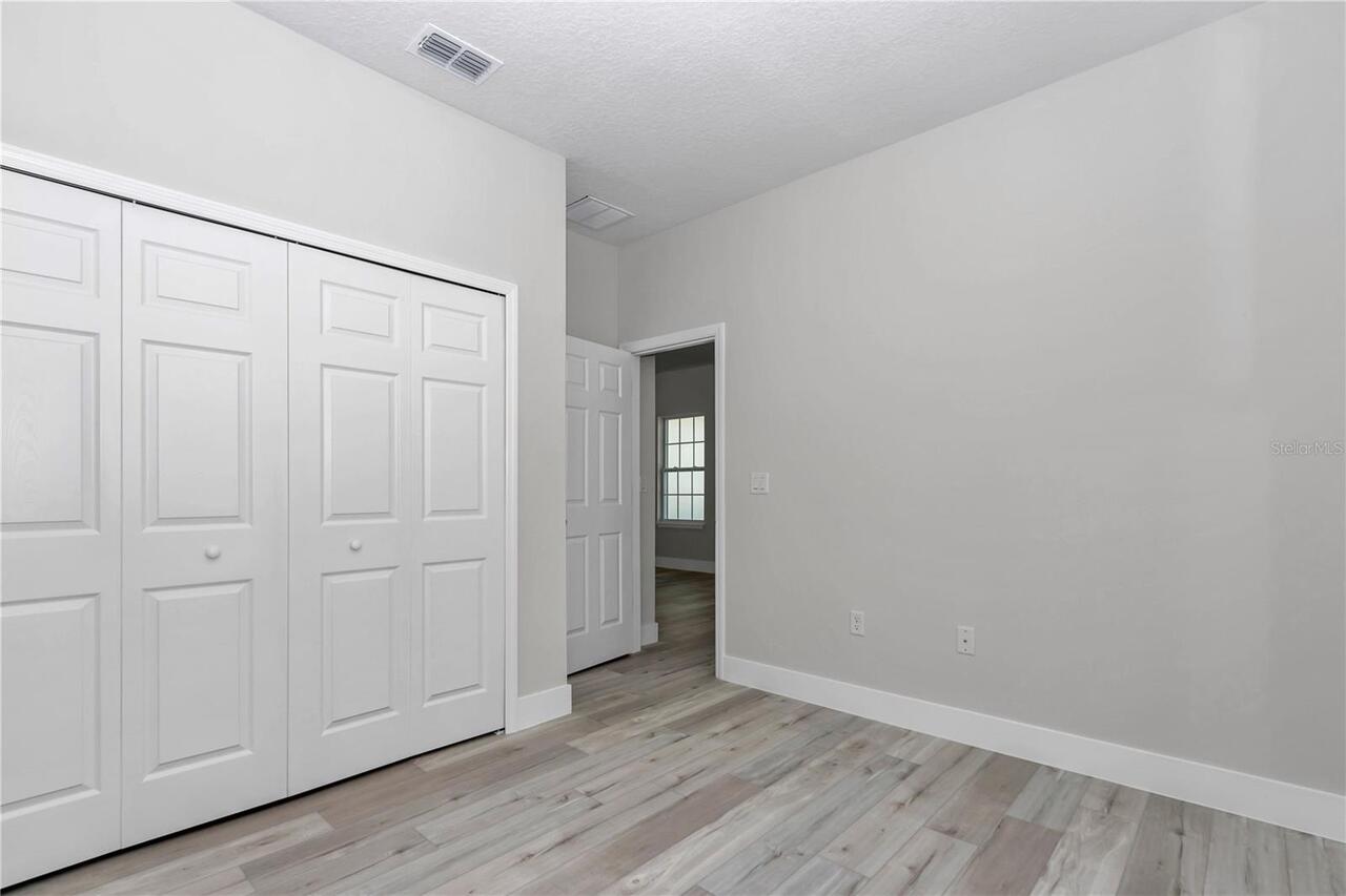 Listing Photo 37