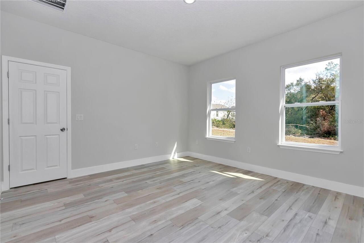 Listing Photo 45
