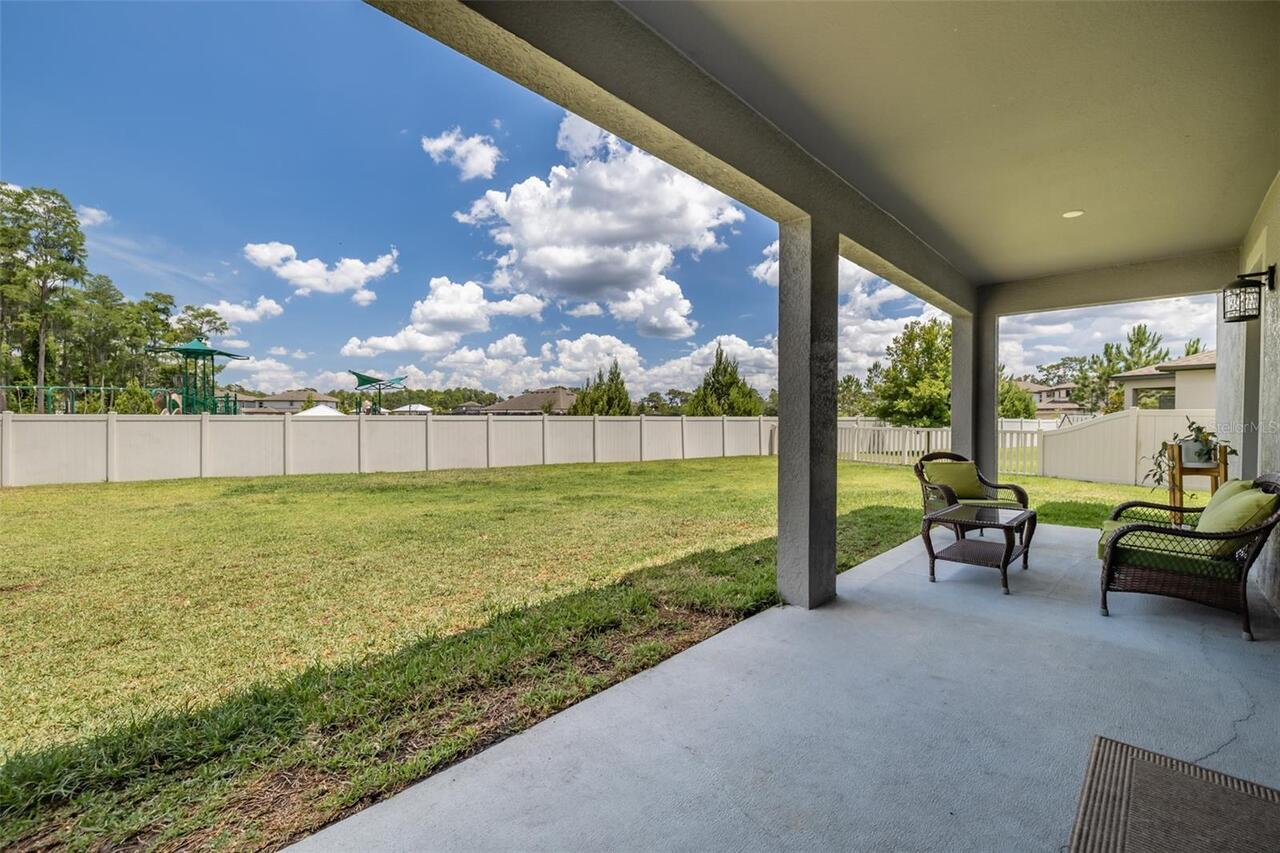 Listing Photo 8